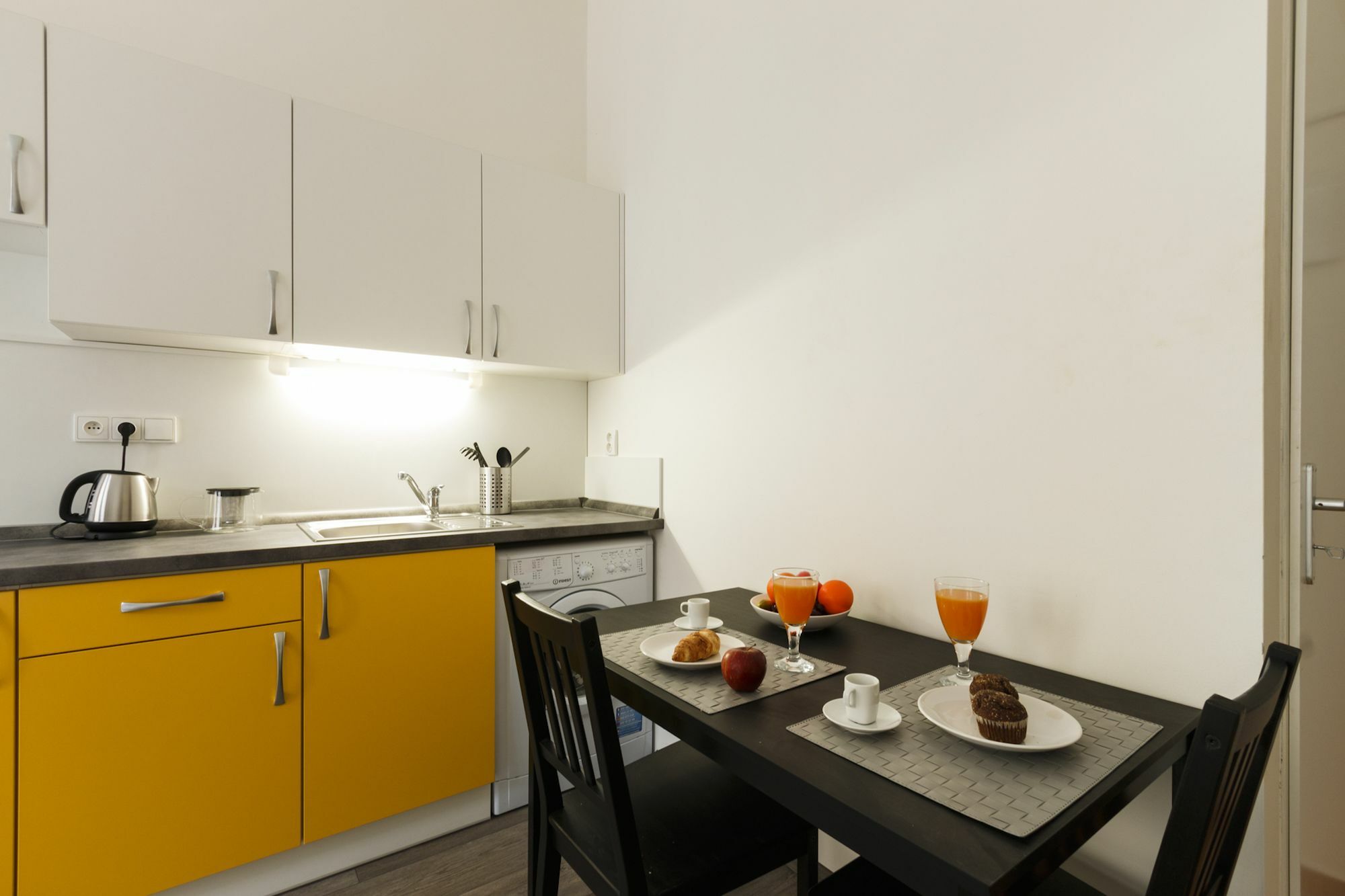 Residence Vita Nejedleho 布拉格 外观 照片